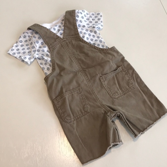 Carter’s Overalls - Picture 4 of 4